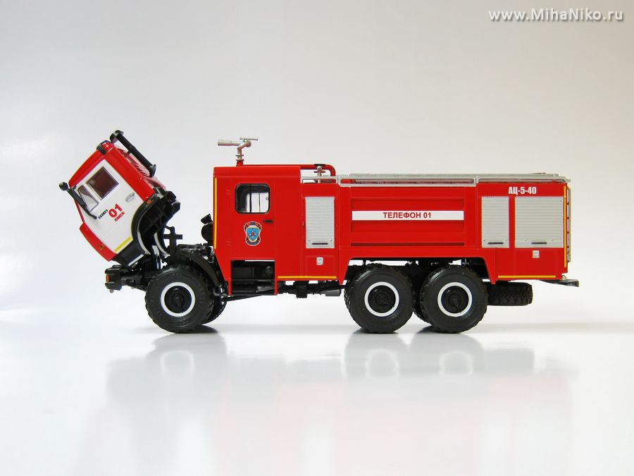 Model handmade KAMAZ AC-5-40