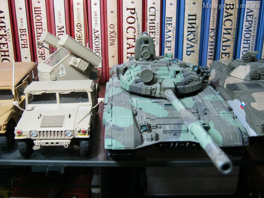 Hummer ЗРК Стингер / Т-72Б