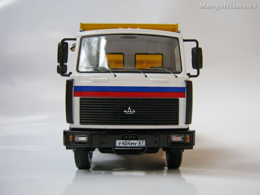 MAZ-5551