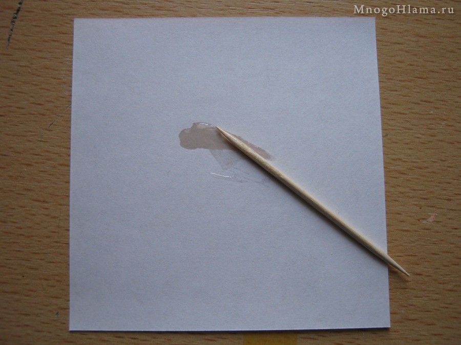 Проверка бумаги на впитываемость клеем