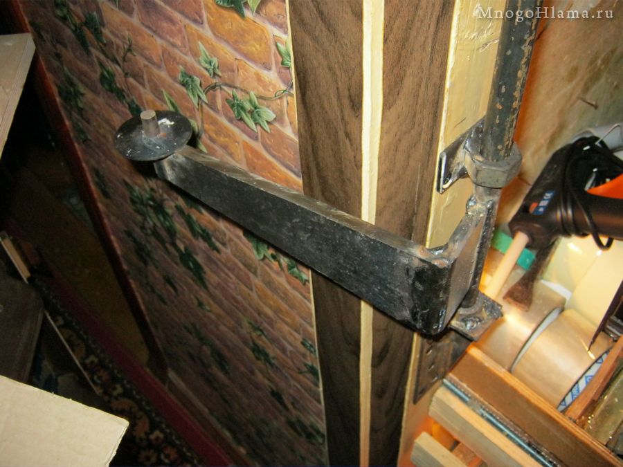 Сваренная петля для инструментального ящика