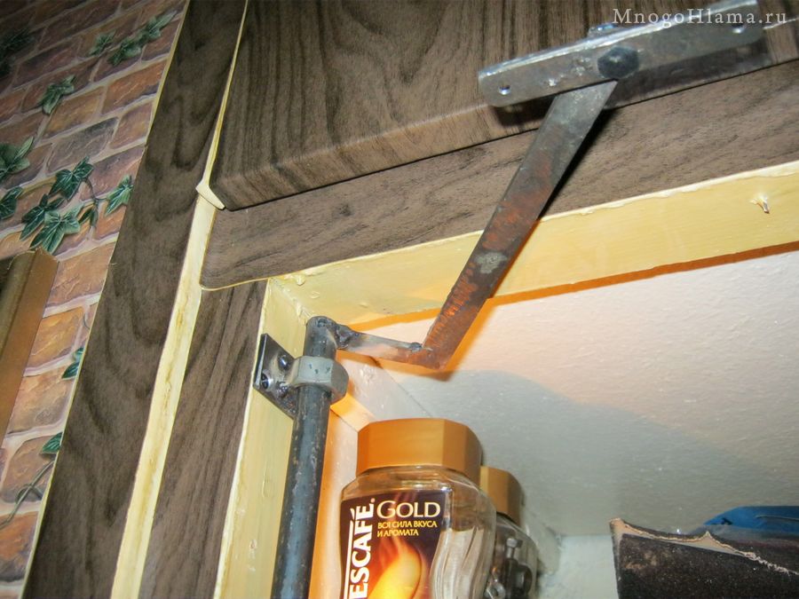 Верхняя часть шарнира