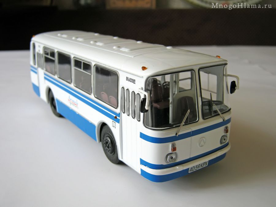 ЛАЗ-695Н 1:43