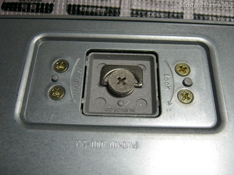 Крепление подставки монитора Benq EW2730