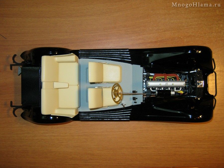 Сборка модели Rolls-Royce Phantom II Continental
