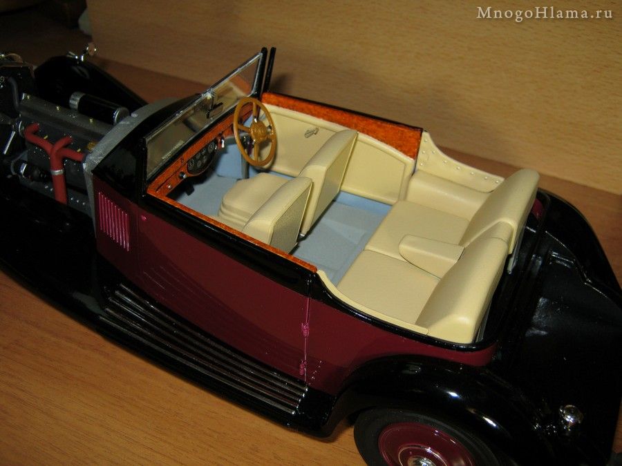 Сиденья Rolls-Royce Phantom II Continental