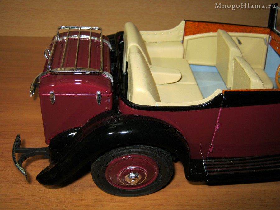 Багажник Rolls-Royce Phantom II Continental