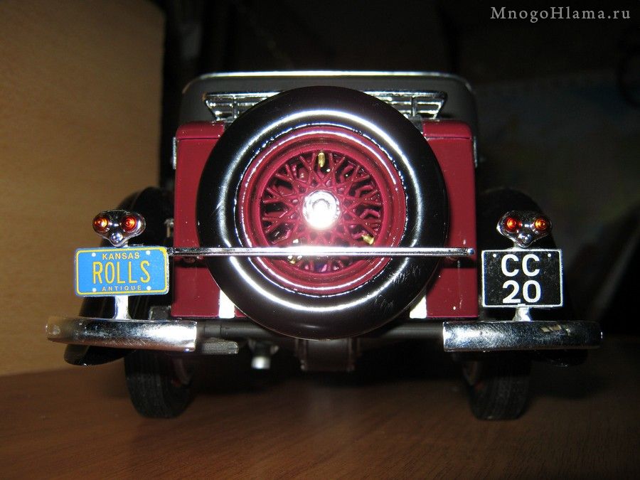 Запасное колесо, номер Rolls-Royce Phantom Continental Revell