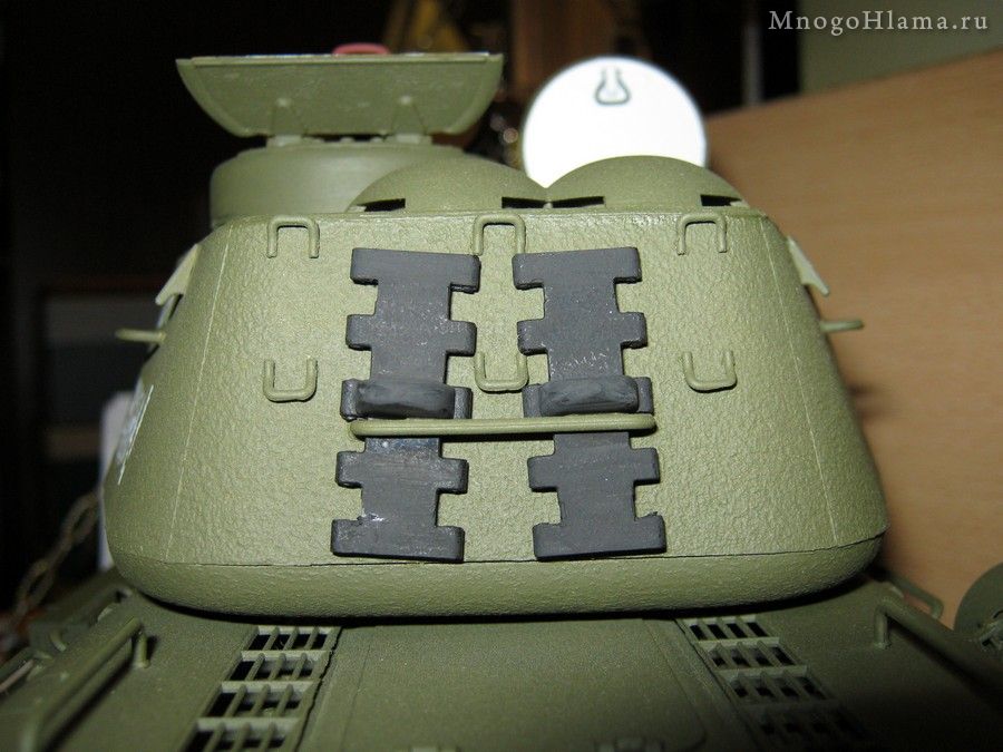 Траки на башне