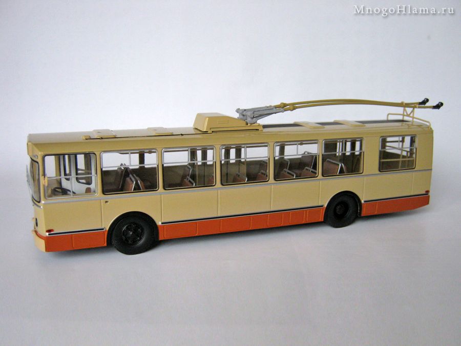 Троллейбус ЗиУ-9 SSM